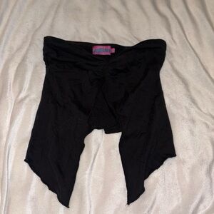 Edikted Black Split Top